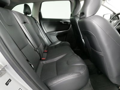 2015 Volvo XC60 T5 Drive-E Premier *WELL MAINTAINED!*