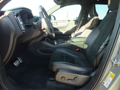 2021 Volvo XC40 P8 Recharge AWD *1-OWNER*