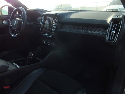 2021 Volvo XC40 P8 Recharge AWD *1-OWNER*