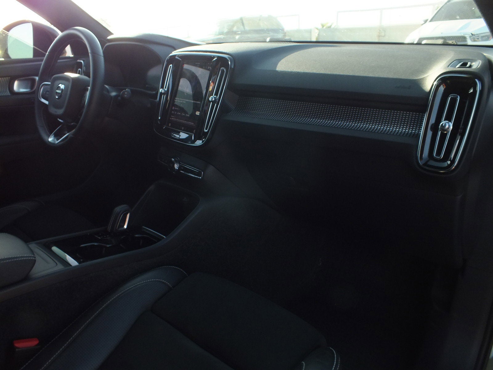 2021 Volvo XC40 P8 Recharge AWD *1-OWNER*