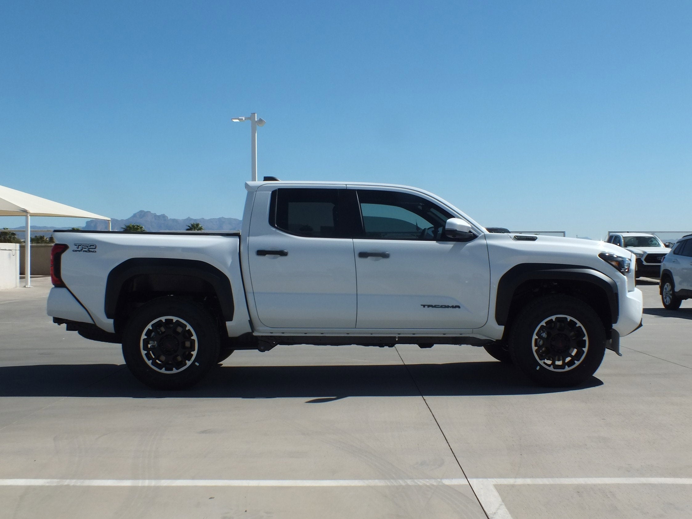 2026 Toyota Tacoma i-FORCE MAX Tacoma TRD Off-Road