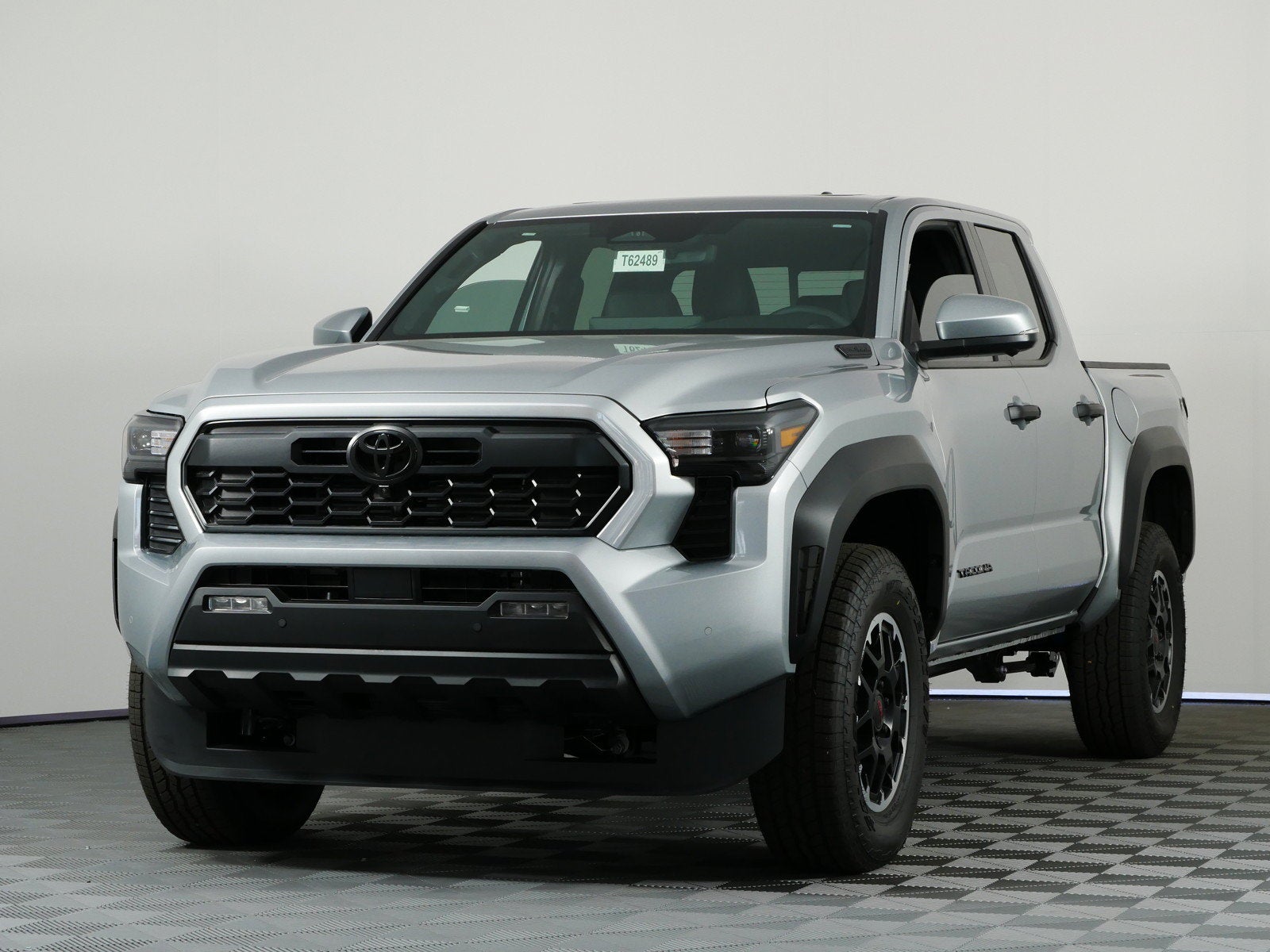 2026 Toyota Tacoma i-FORCE MAX Tacoma TRD Off-Road