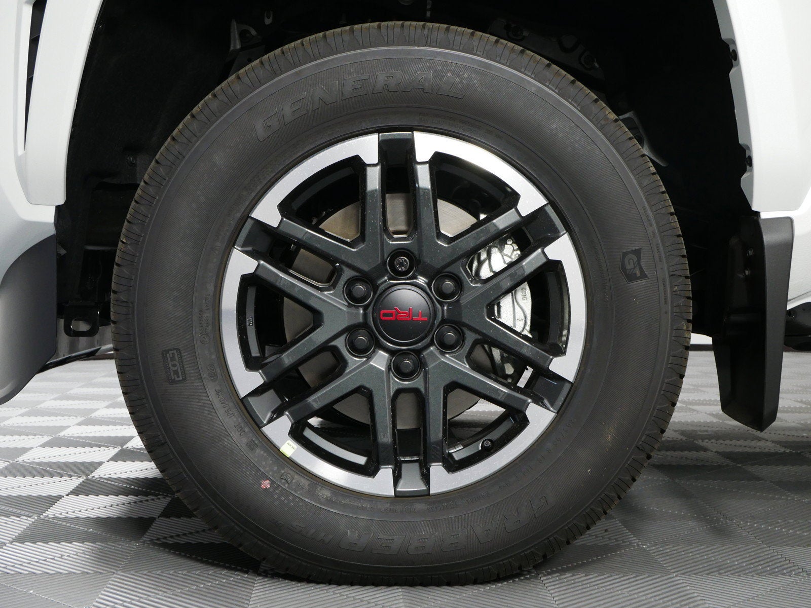 2026 Toyota Tacoma i-FORCE MAX Tacoma TRD Sport