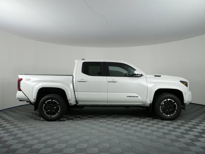 2026 Toyota Tacoma i-FORCE MAX Tacoma TRD Sport