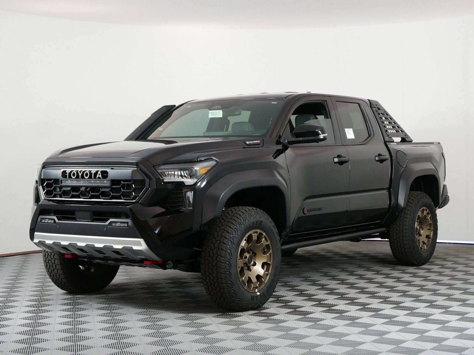 2026 Toyota Tacoma i-FORCE MAX Tacoma Trailhunter