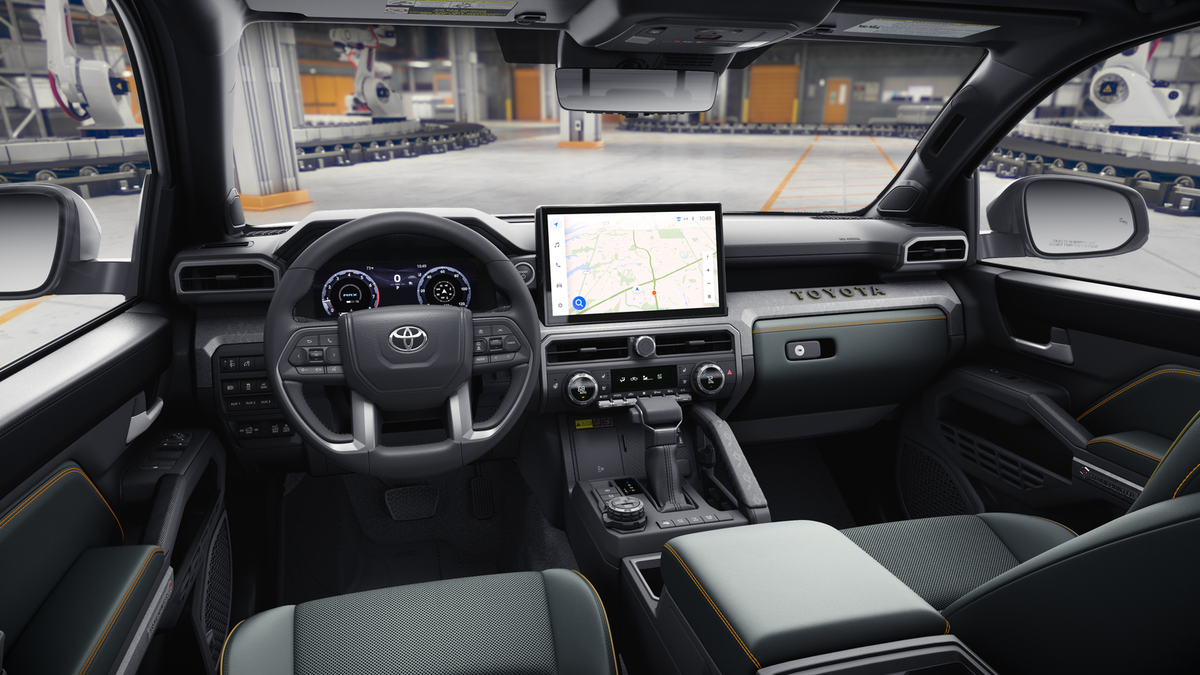 2026 Toyota Tacoma i-FORCE MAX Tacoma Trailhunter