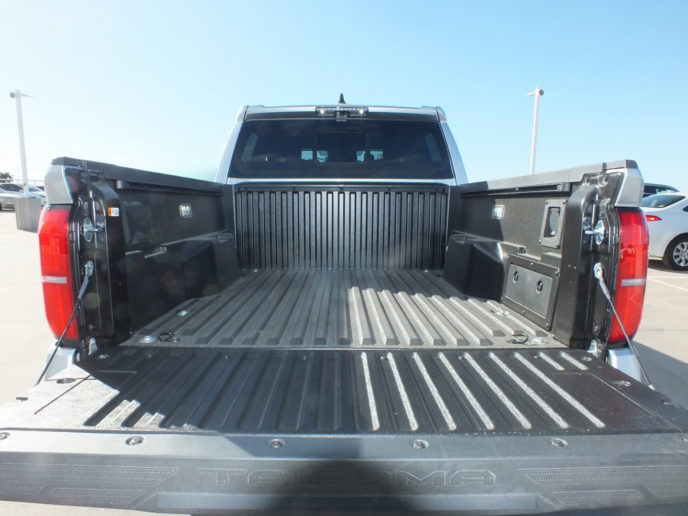 2026 Toyota Tacoma i-FORCE MAX Tacoma TRD Off-Road