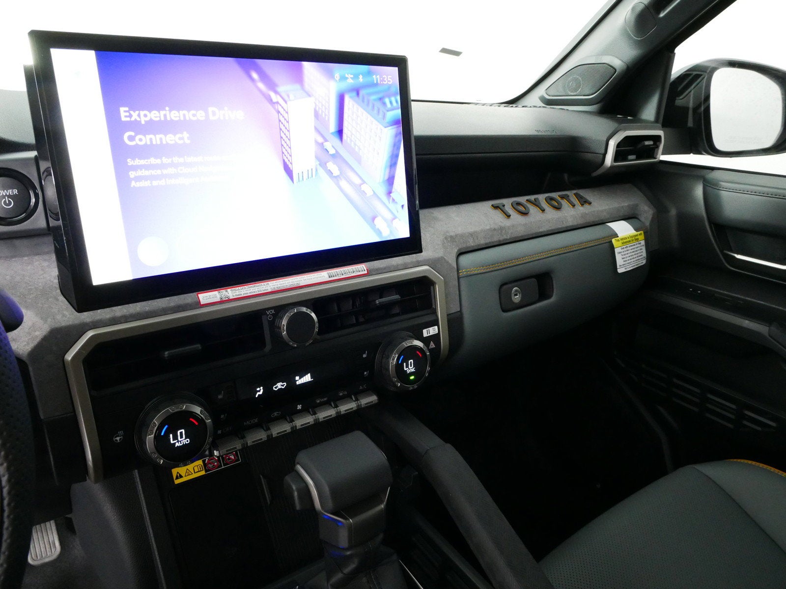 2026 Toyota Tacoma i-FORCE MAX Tacoma Trailhunter