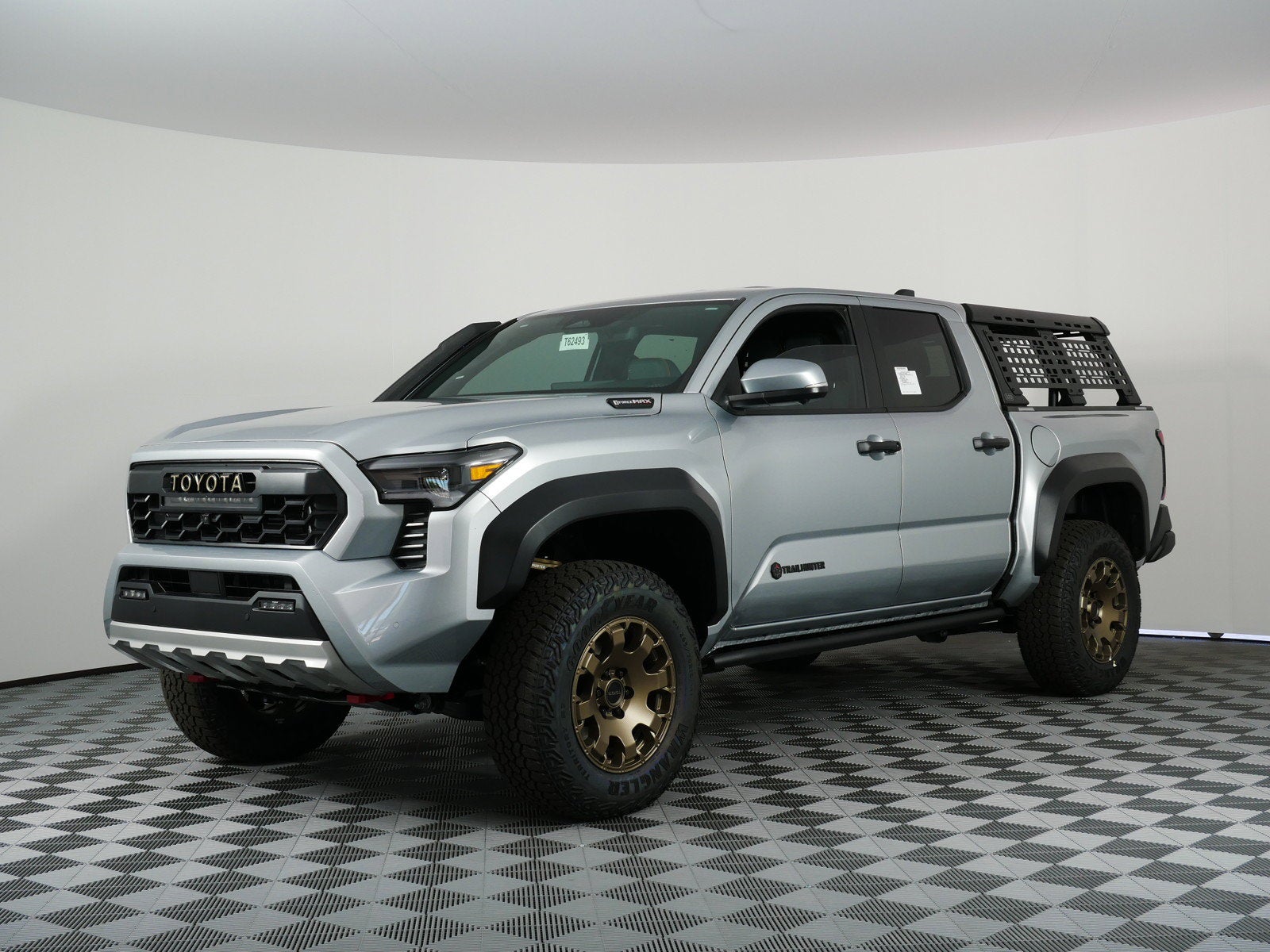 2026 Toyota Tacoma i-FORCE MAX Tacoma Trailhunter