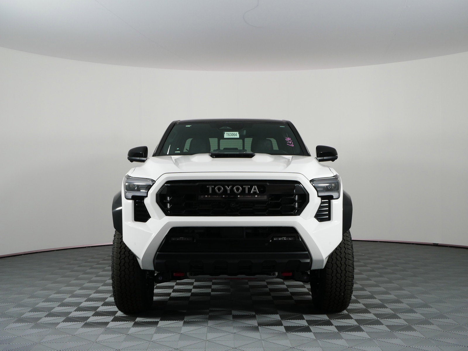 2026 Toyota Tacoma i-FORCE MAX Tacoma TRD Pro