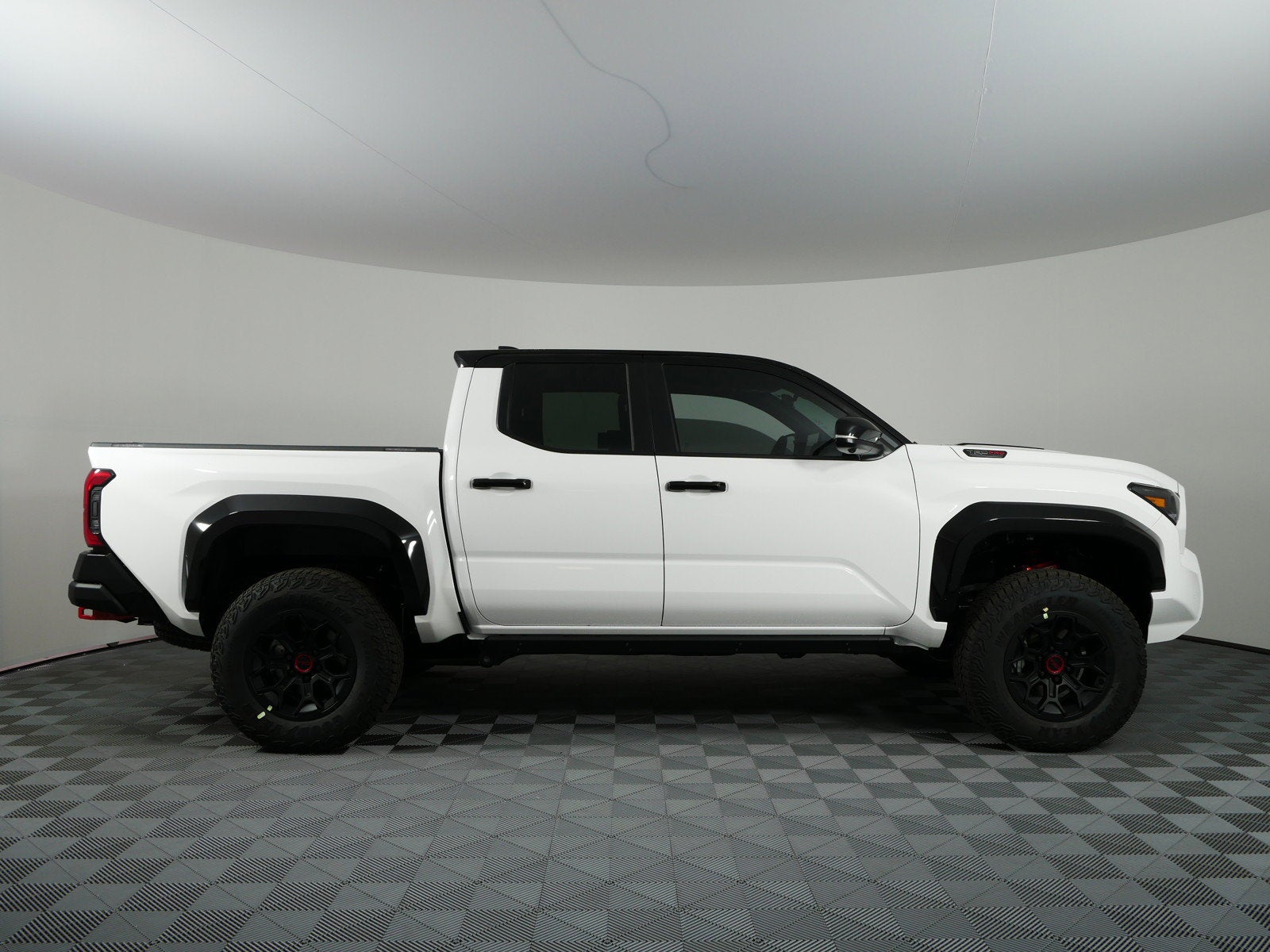 2026 Toyota Tacoma i-FORCE MAX Tacoma TRD Pro
