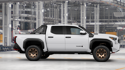 2026 Toyota Tacoma i-FORCE MAX Tacoma Trailhunter