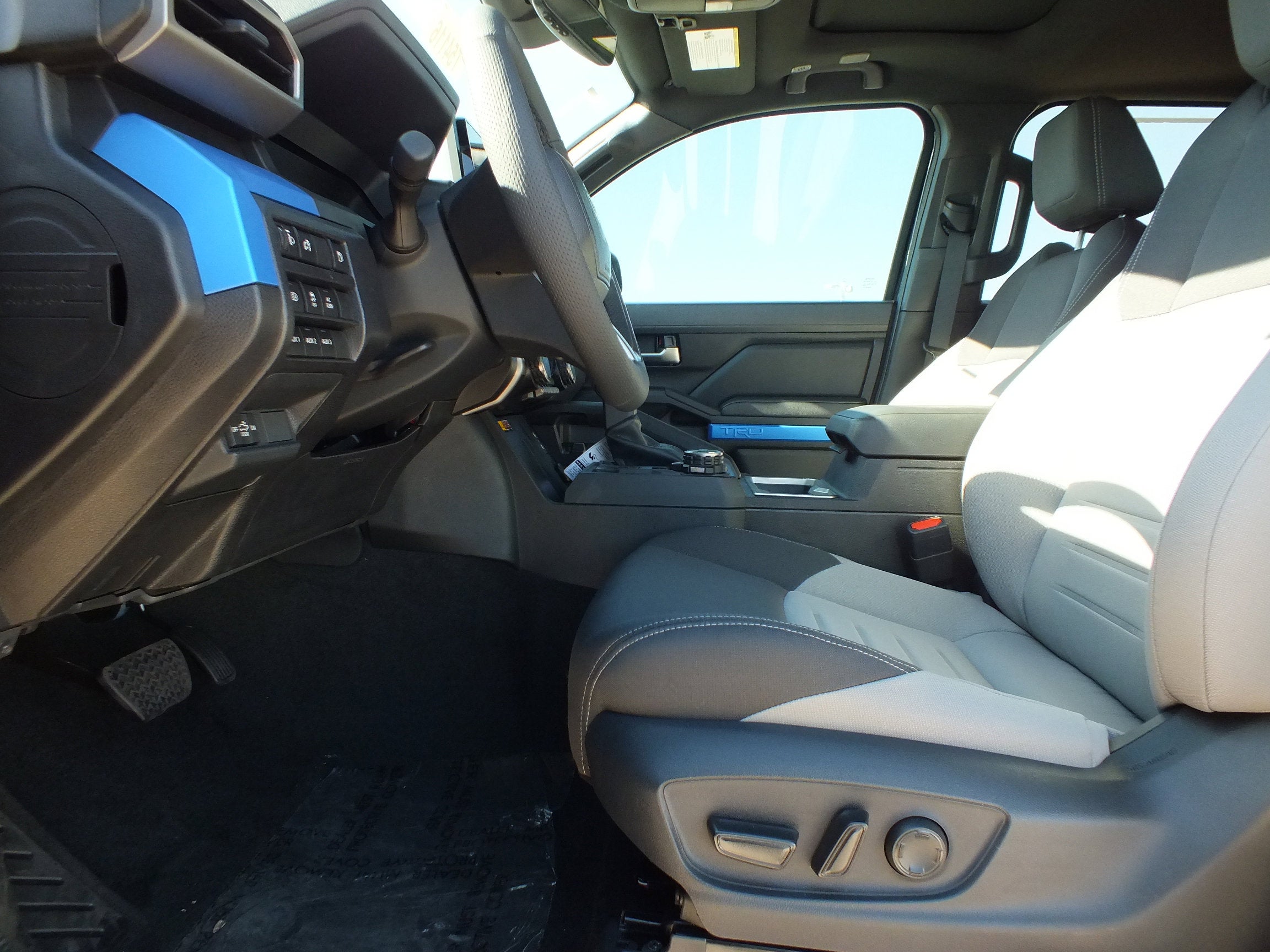 2025 Toyota Tacoma i-FORCE MAX Tacoma TRD Off-Road