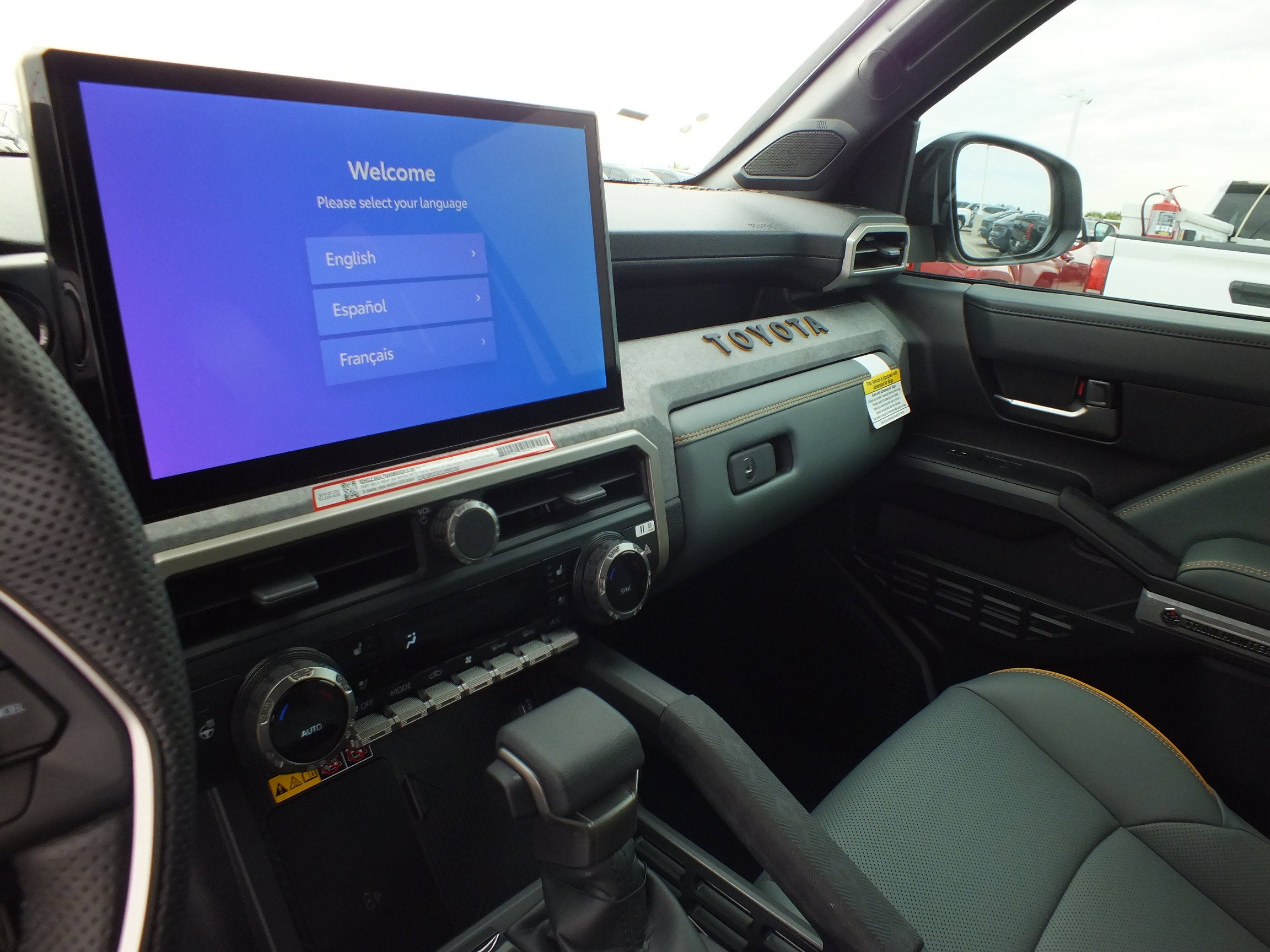 2026 Toyota Tacoma i-FORCE MAX Tacoma Trailhunter