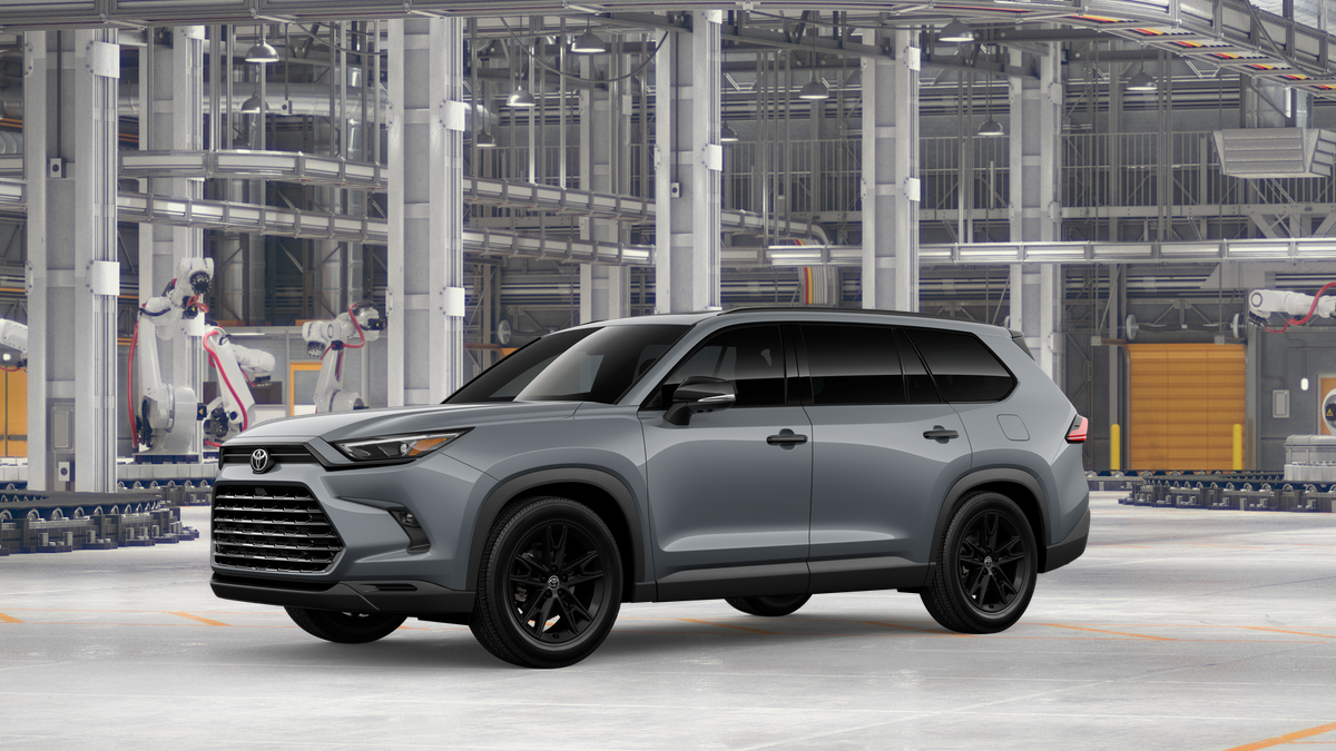 2026 Toyota Grand Highlander Hybrid Nightshade