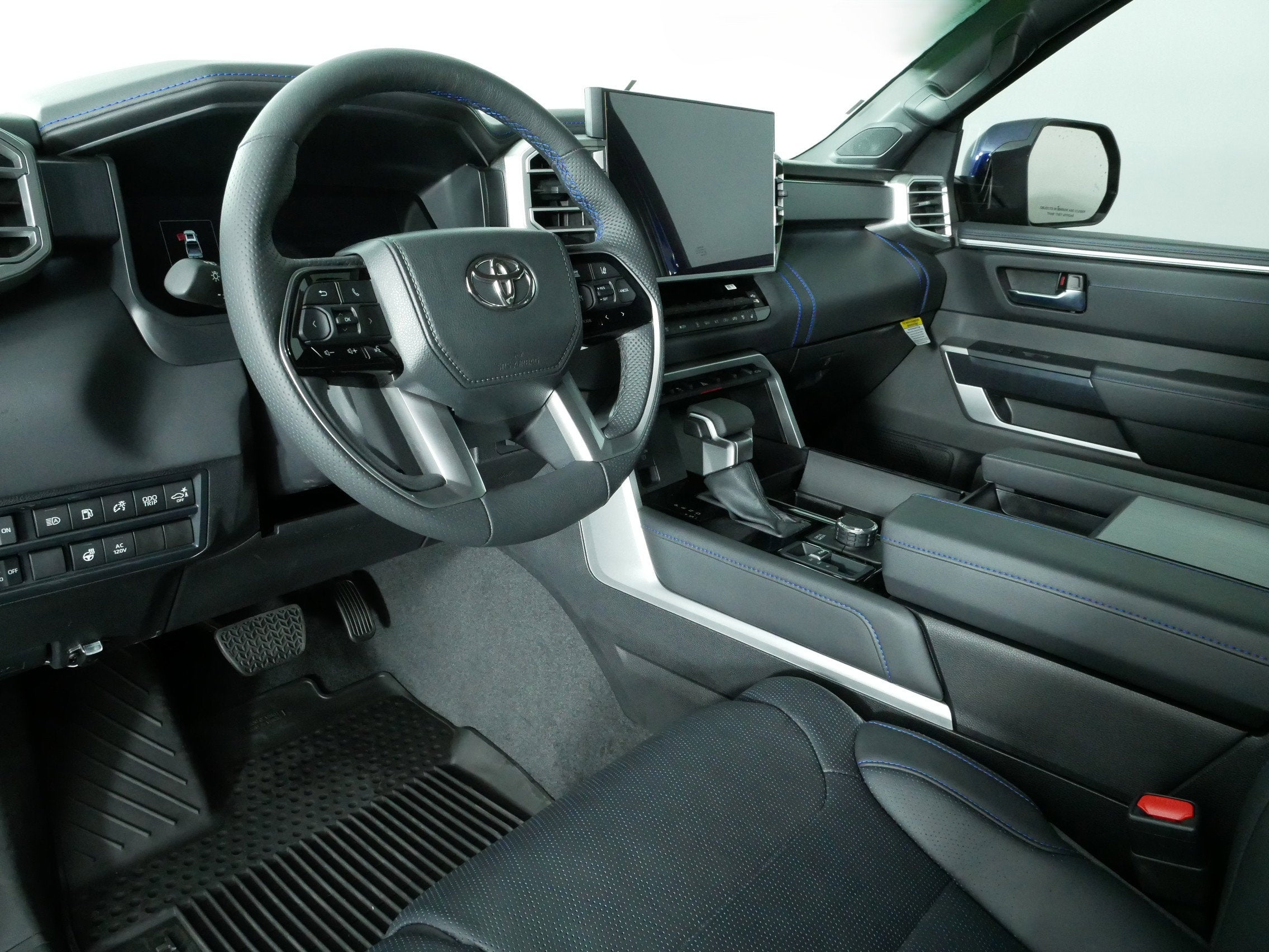 2025 Toyota Tundra i-FORCE MAX Tundra Platinum