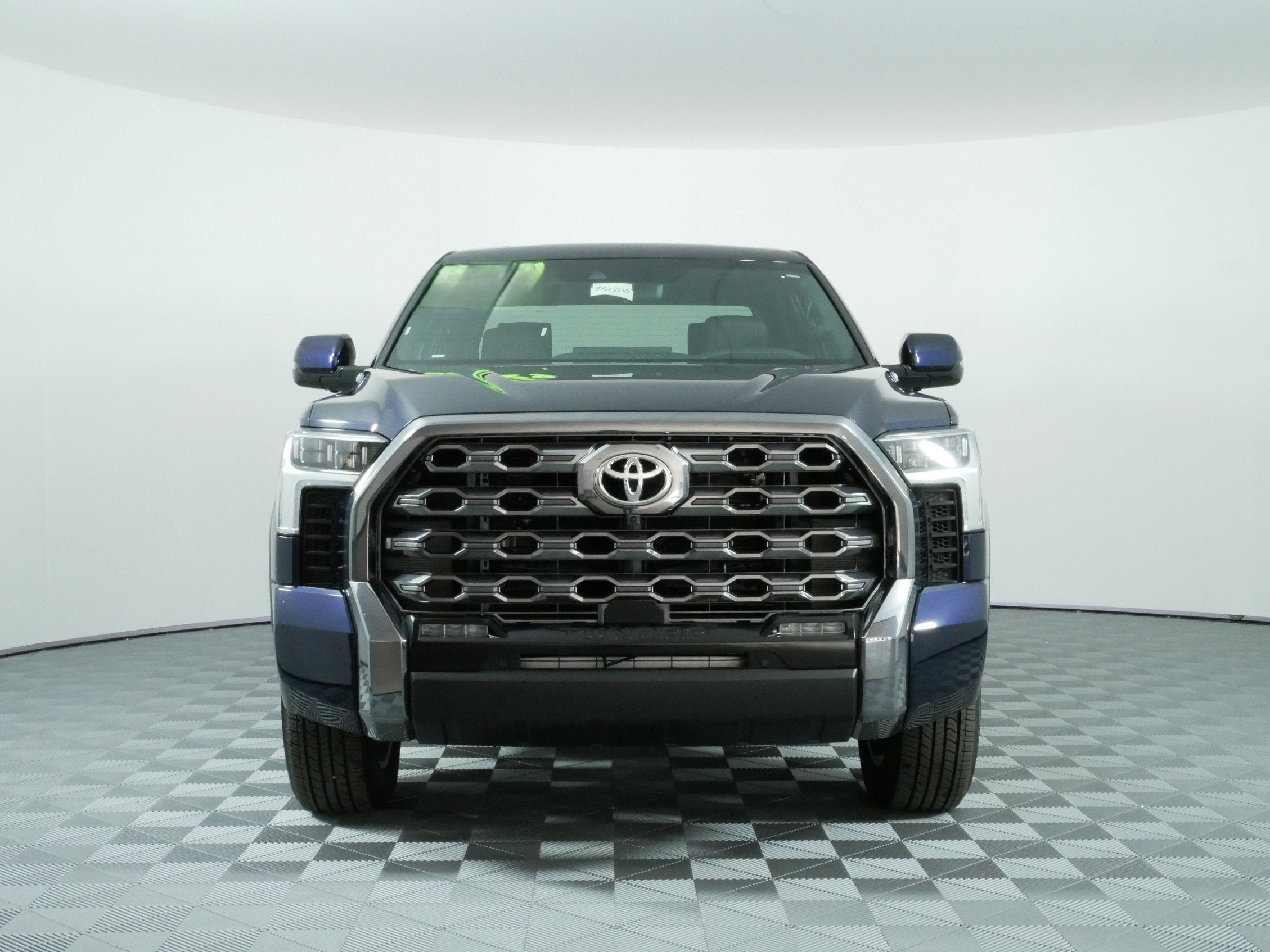 2025 Toyota Tundra i-FORCE MAX Tundra Platinum