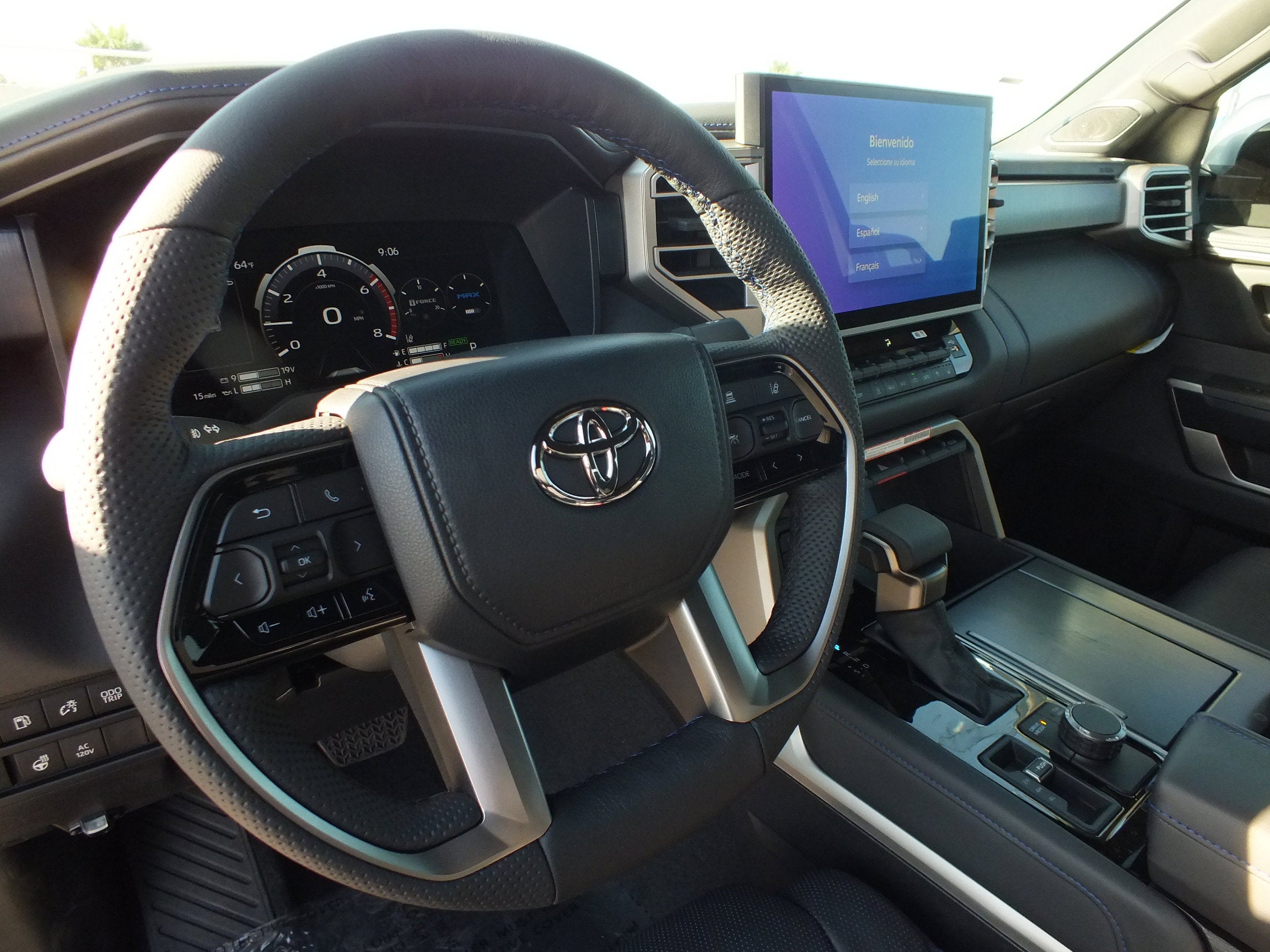 2026 Toyota Tundra i-FORCE MAX Tundra Platinum