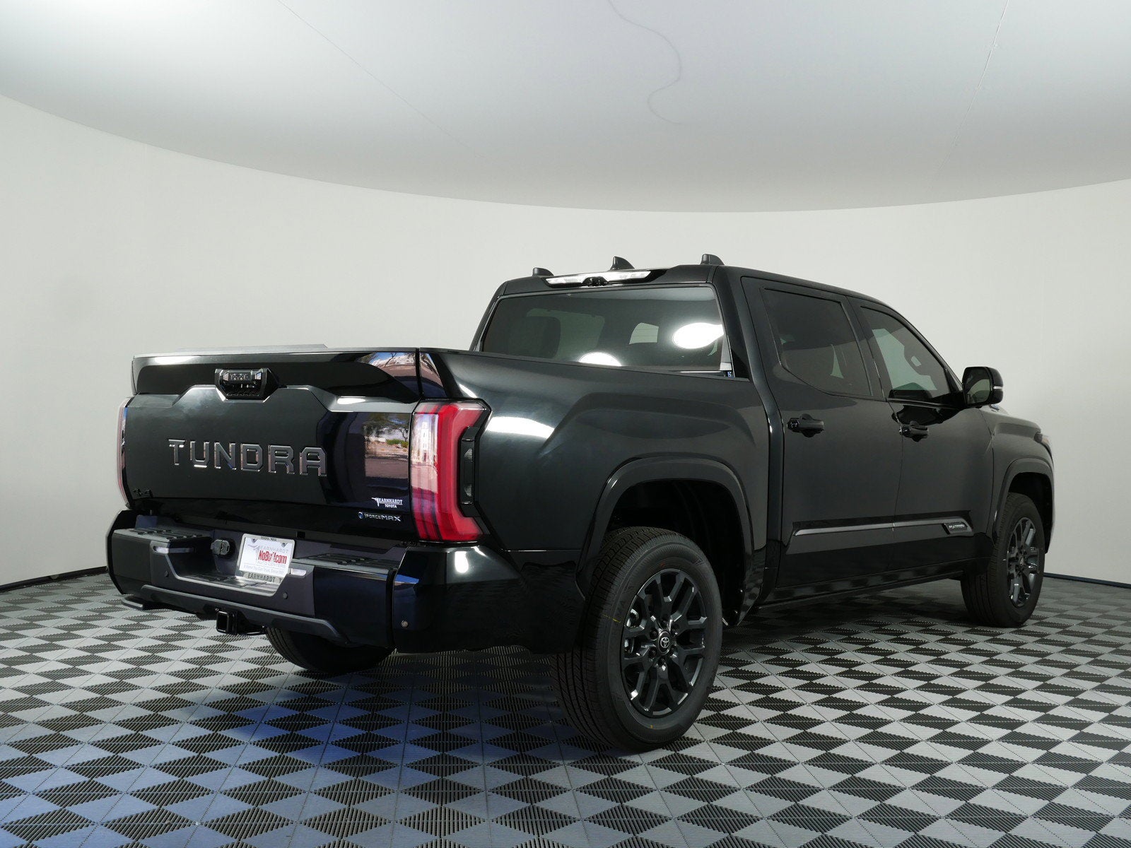 2026 Toyota Tundra i-FORCE MAX Tundra Platinum