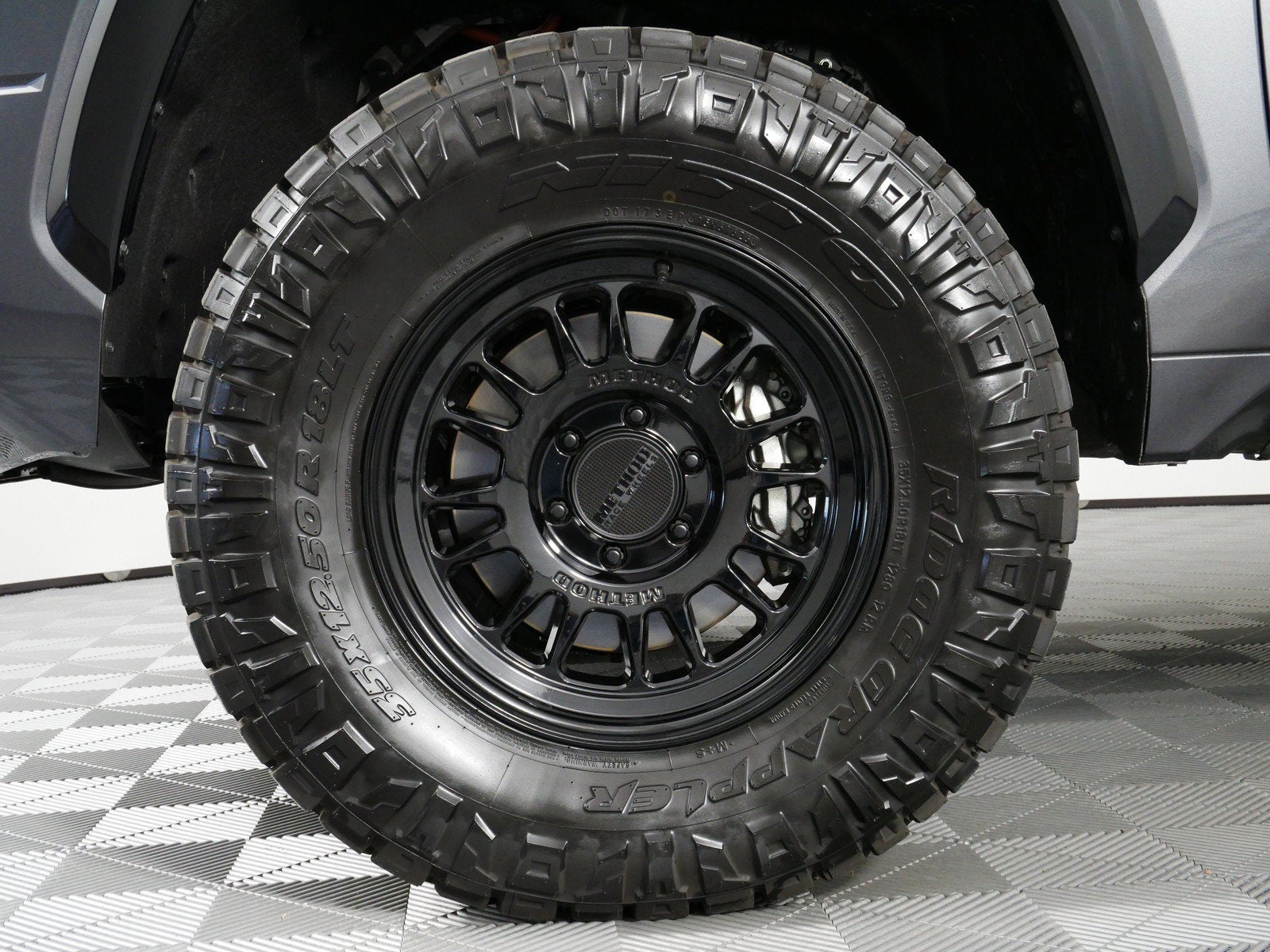 2026 Toyota Tundra i-FORCE MAX Tundra Platinum