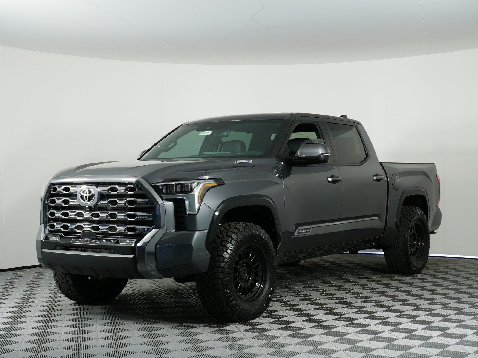 2026 Toyota Tundra i-FORCE MAX Tundra Platinum