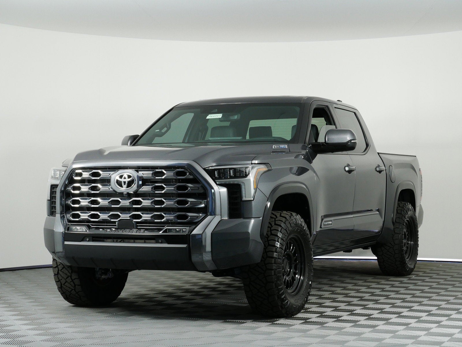2026 Toyota Tundra i-FORCE MAX Tundra Platinum