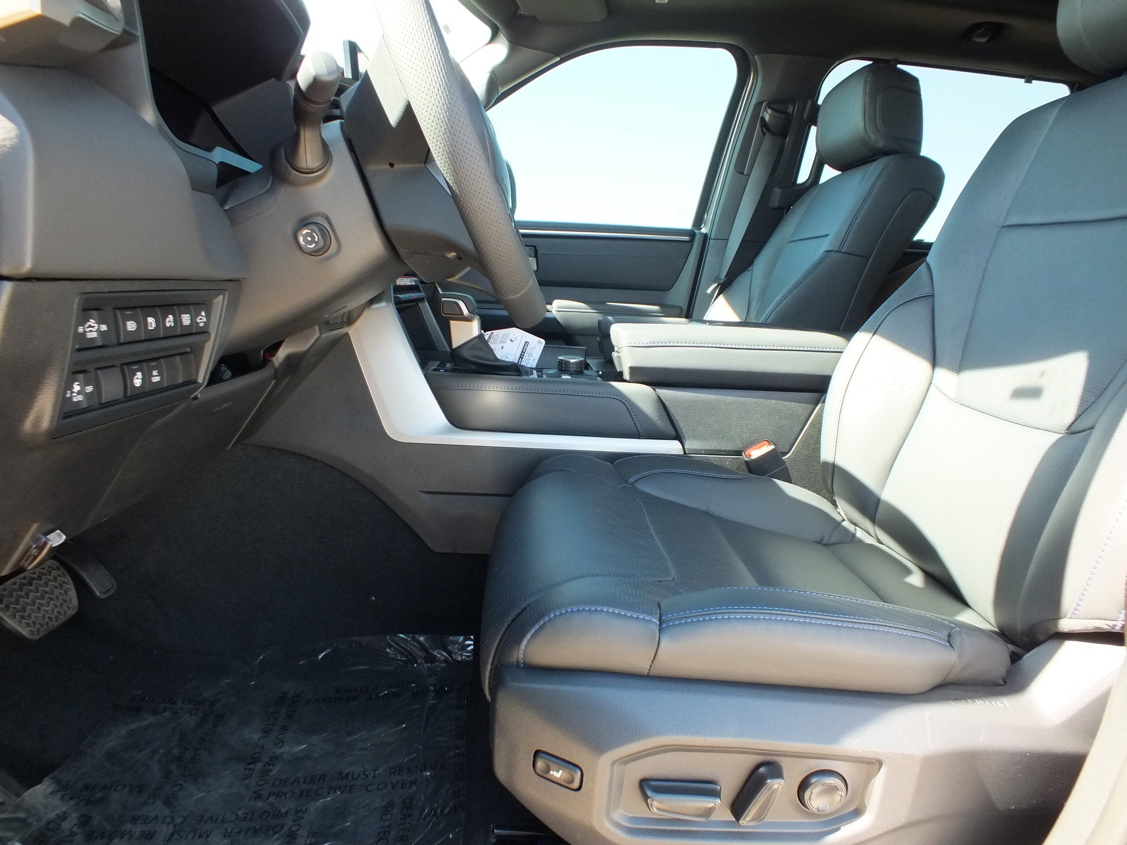 2026 Toyota Tundra i-FORCE MAX Tundra Platinum