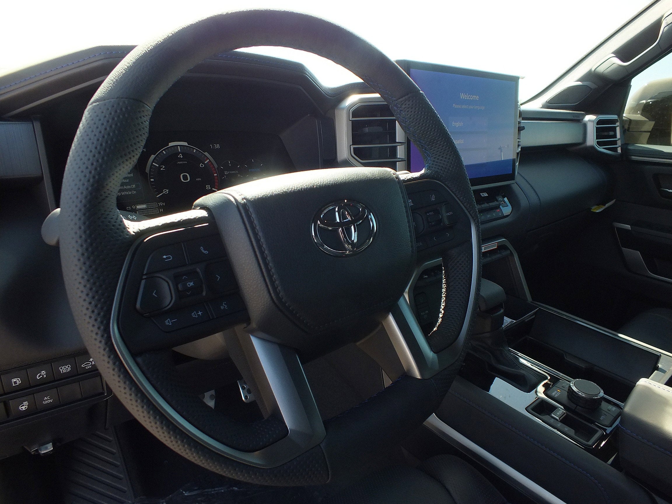 2026 Toyota Tundra i-FORCE MAX Tundra Platinum