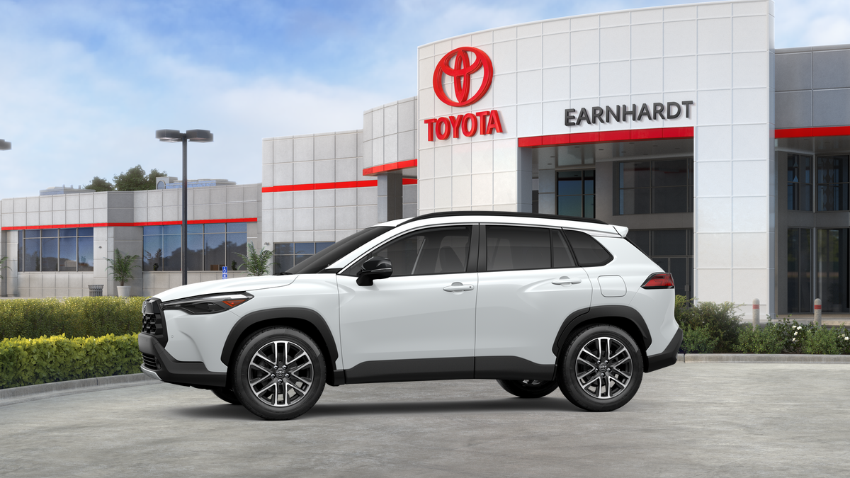 2026 Toyota Corolla Cross XLE