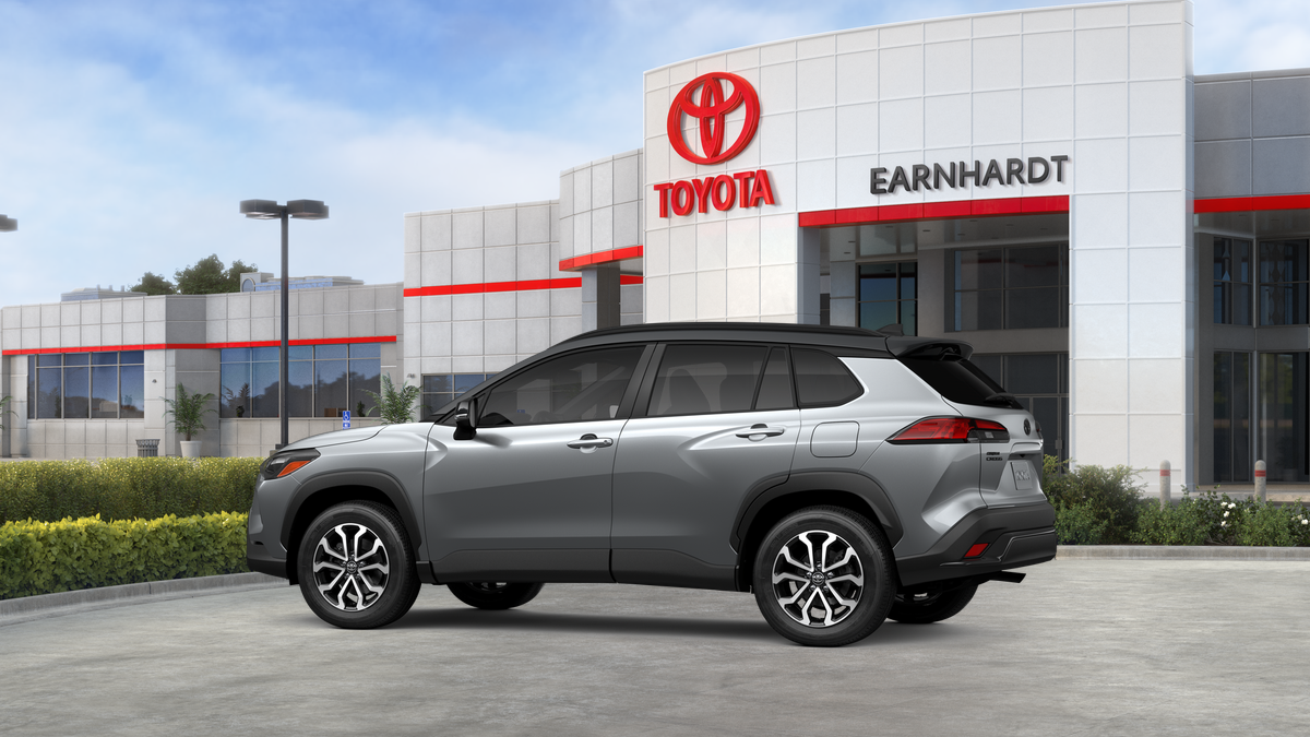 2026 Toyota Corolla Cross Hybrid SE