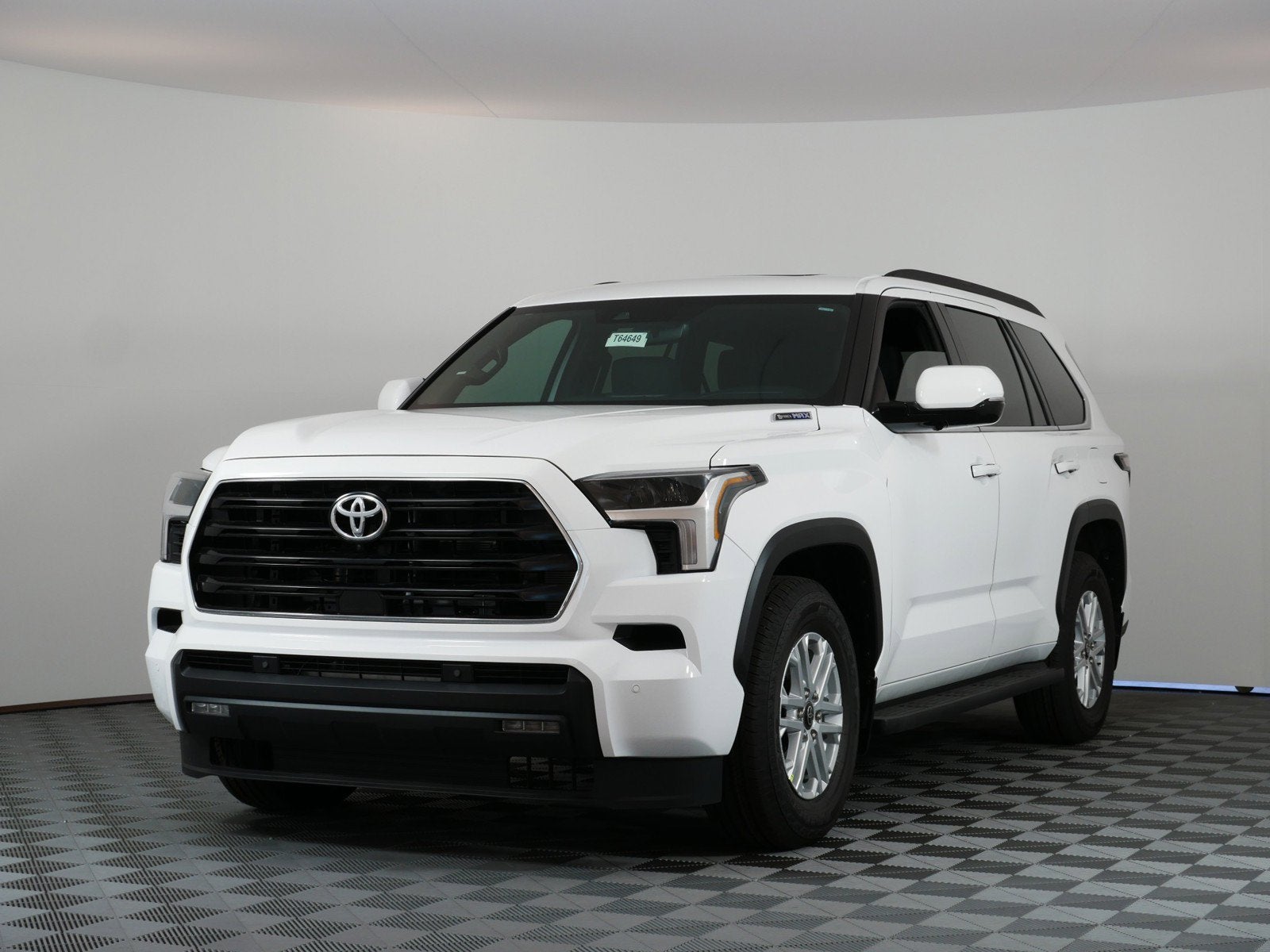2026 Toyota Sequoia SR5