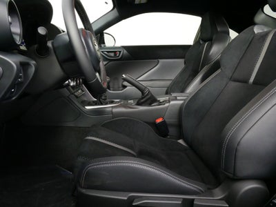 2026 Toyota GR86 Premium MT