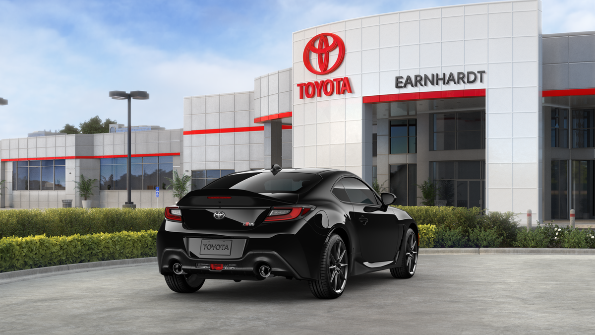 2026 Toyota GR86 Premium MT