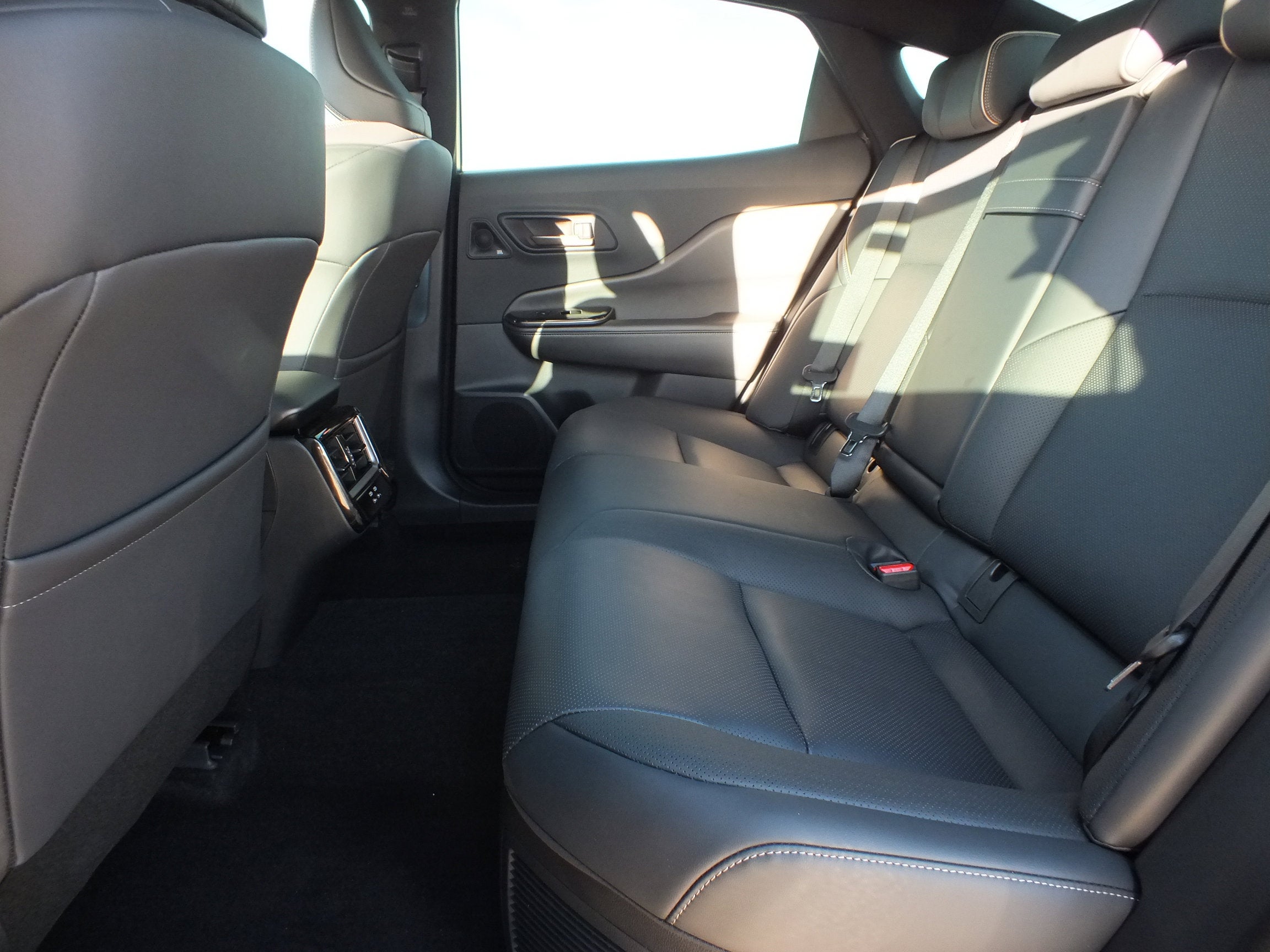 2026 Toyota Toyota Crown Nightshade