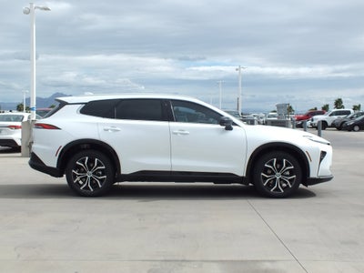 2026 Toyota Toyota Crown Signia XLE