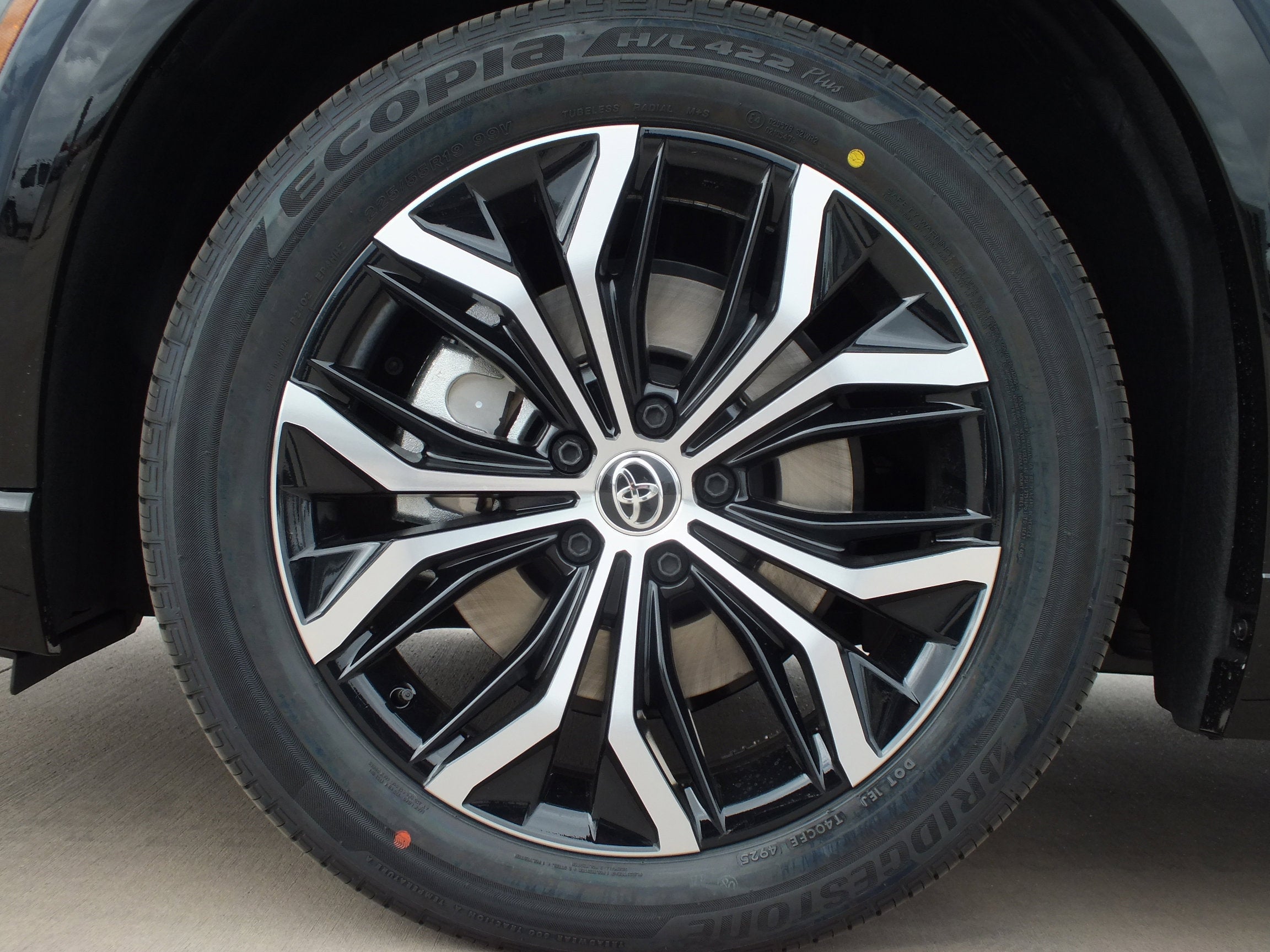 2026 Toyota Toyota Crown Signia XLE