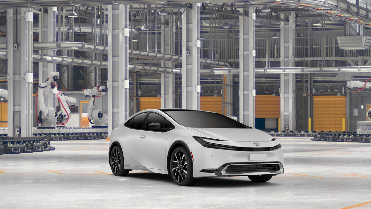 2027 Toyota Prius Plug-in Hybrid XSE Premium