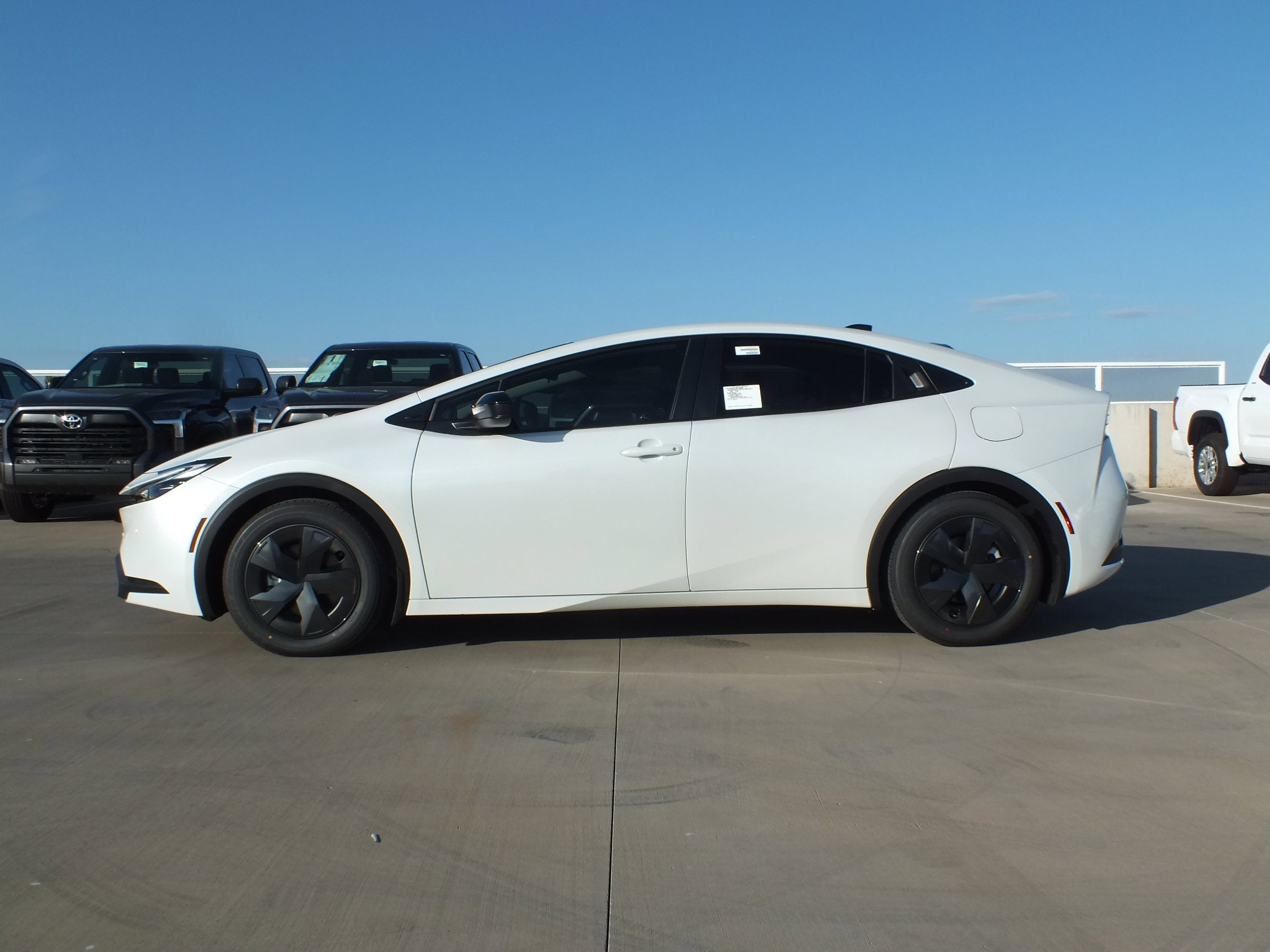 2026 Toyota Prius Plug-in Hybrid SE