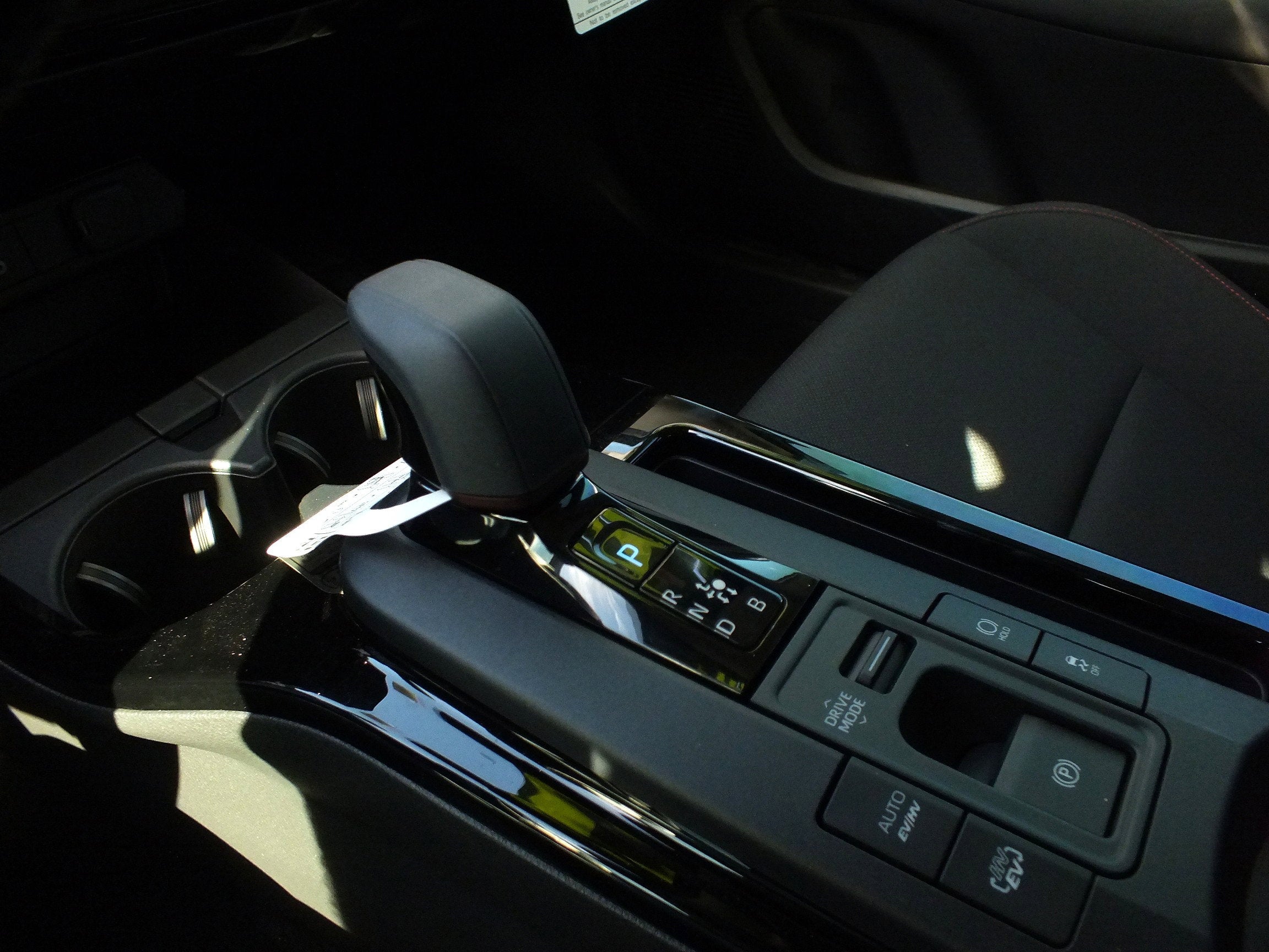 2026 Toyota Prius Plug-in Hybrid SE