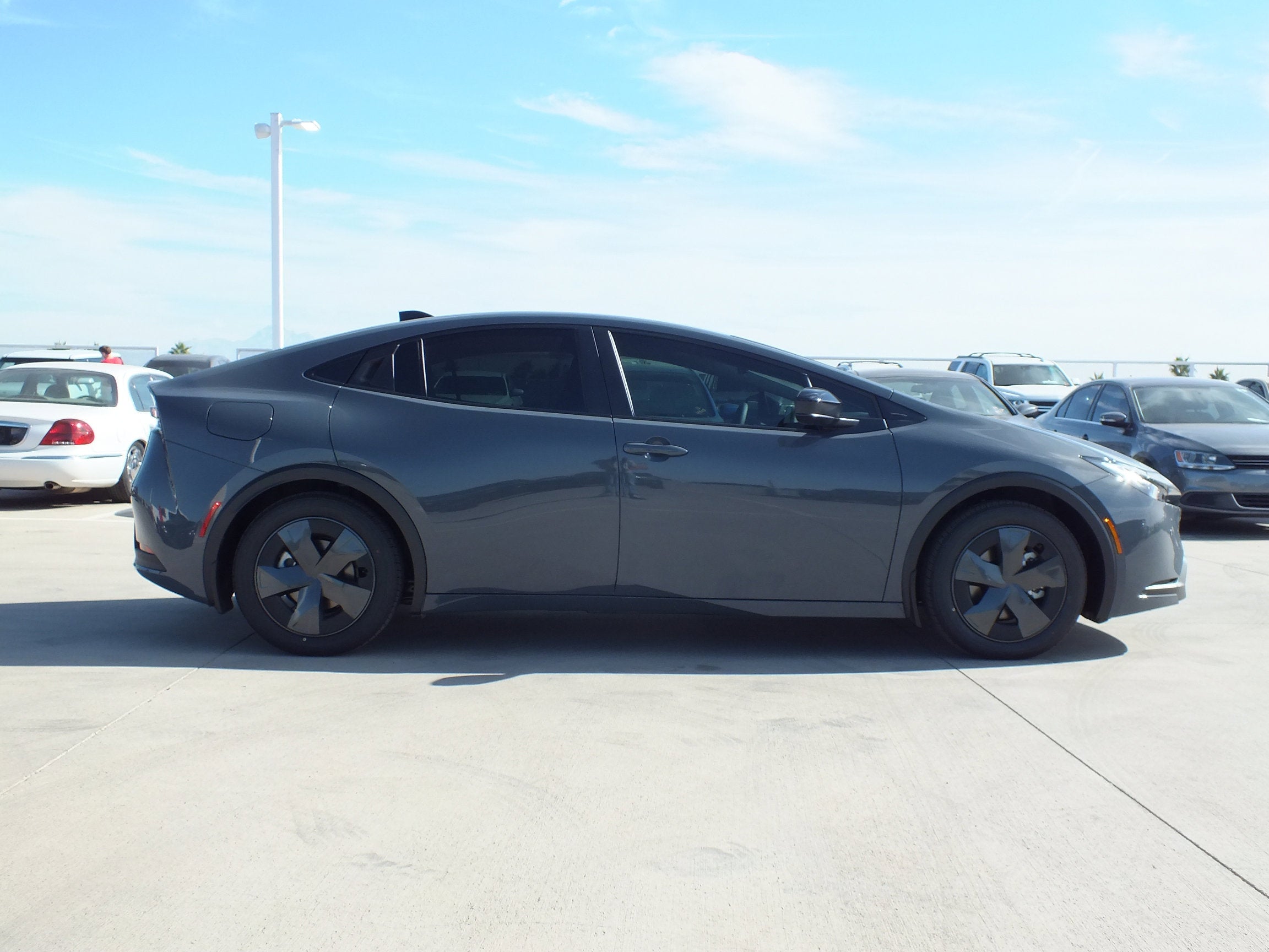 2026 Toyota Prius Plug-in Hybrid SE