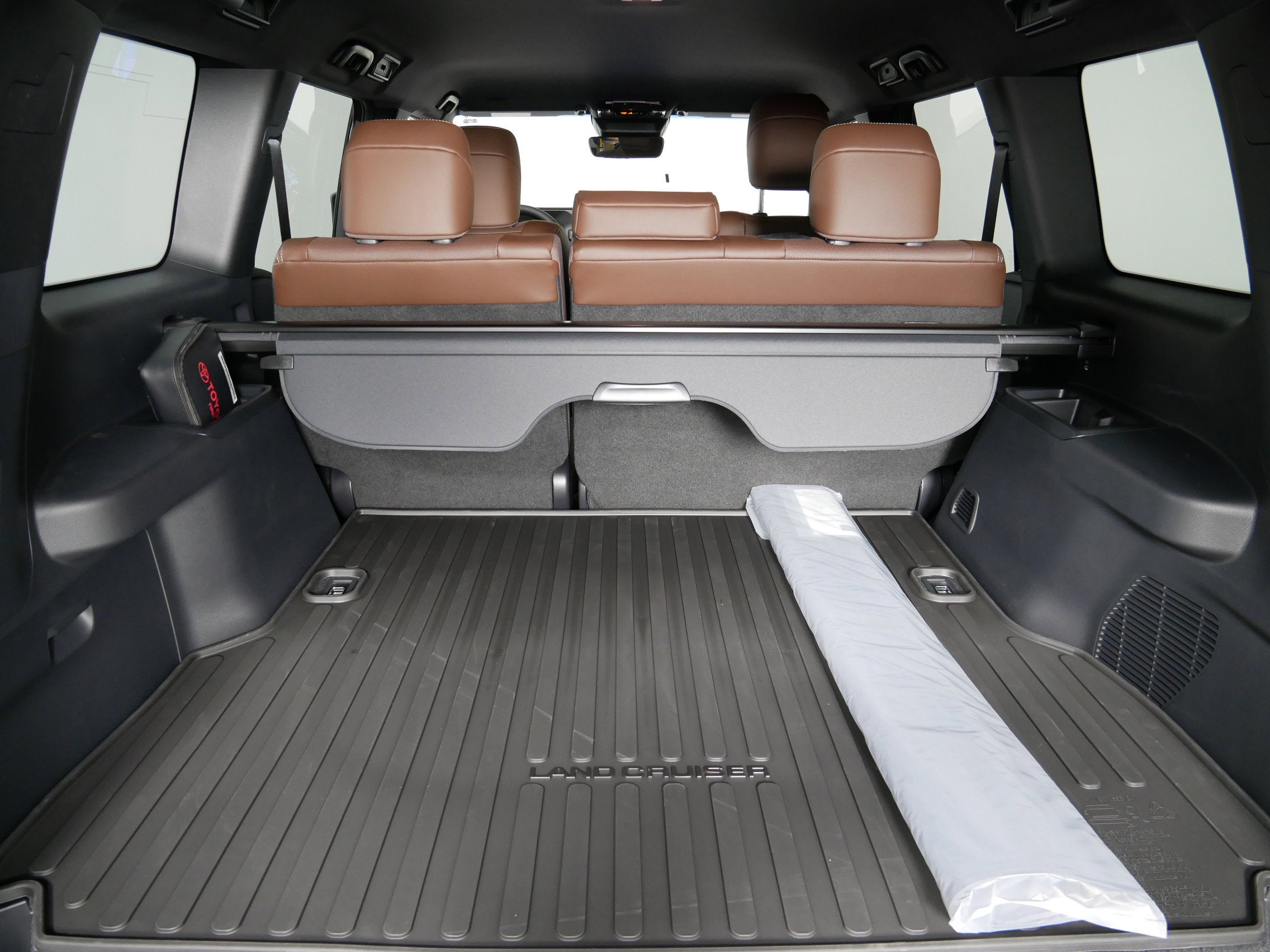 2026 Toyota Land Cruiser 4WD (Natl)
