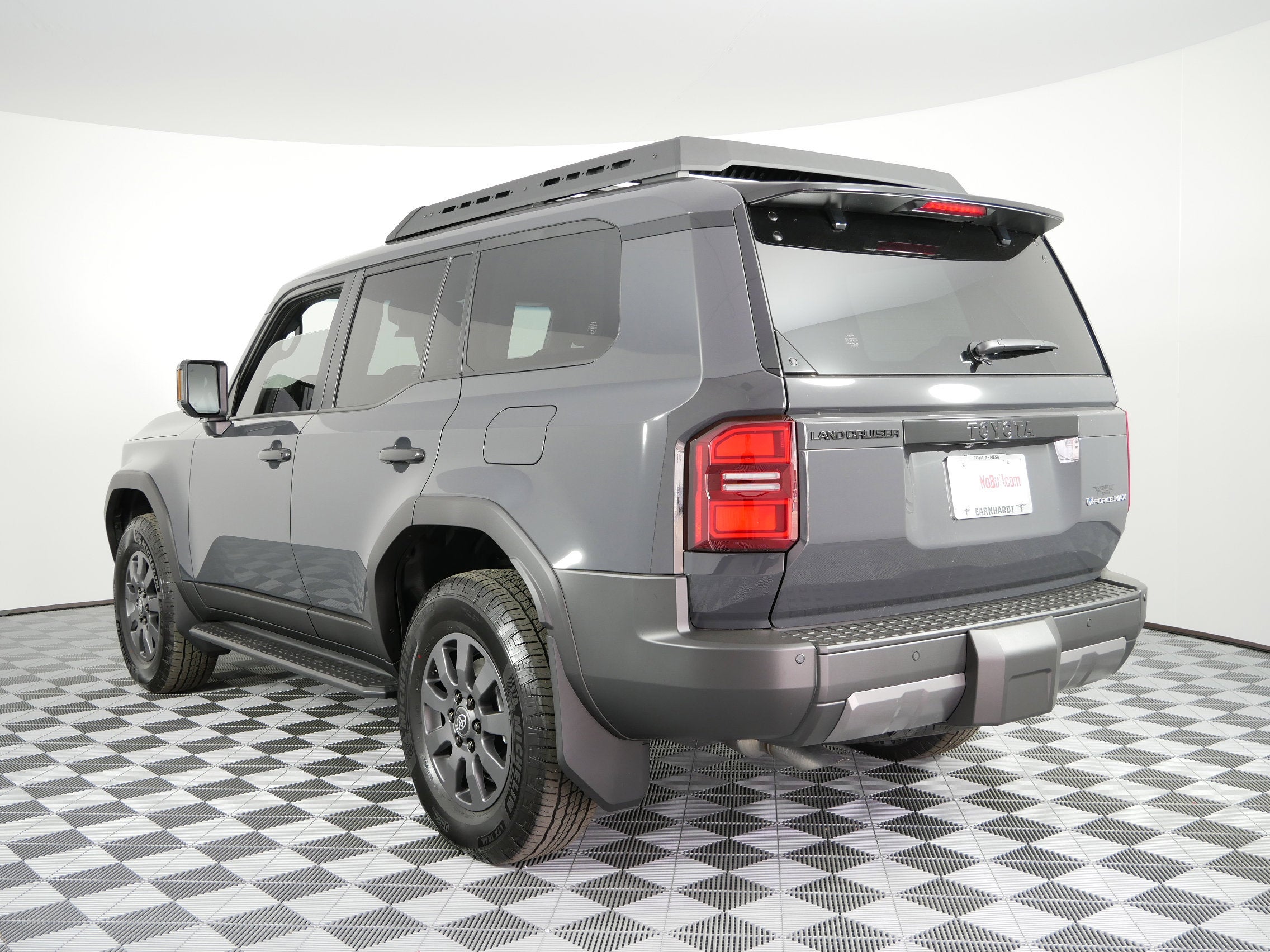 2026 Toyota Land Cruiser 4WD (Natl)