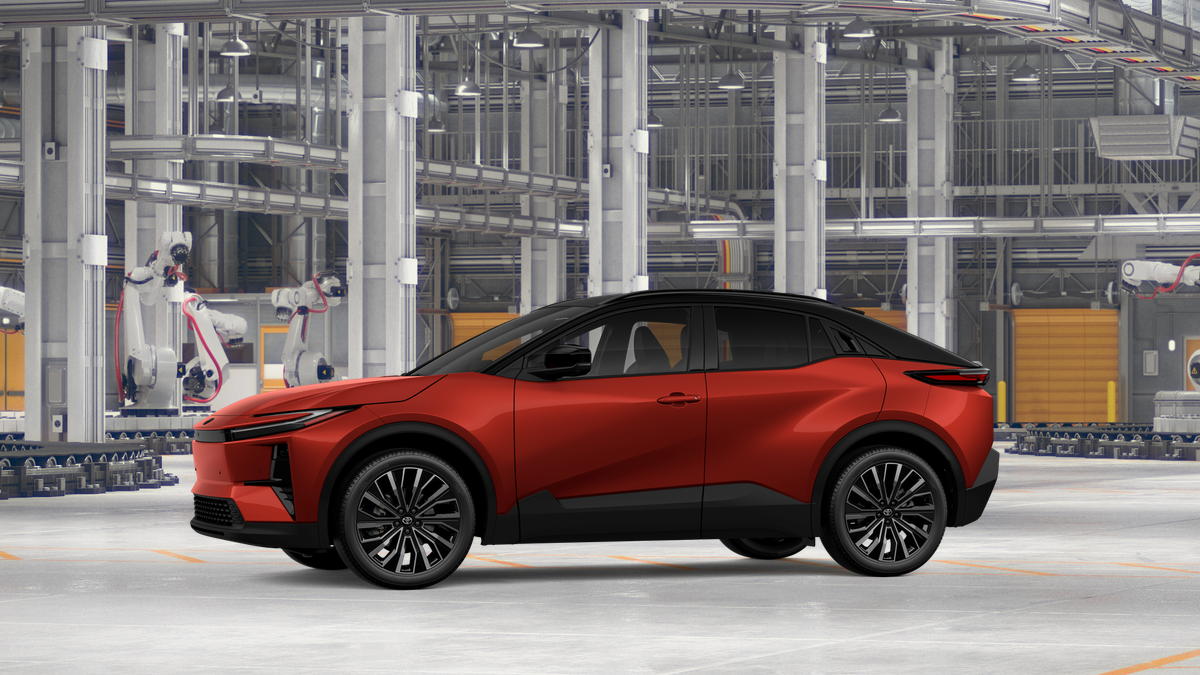 2027 Toyota C-HR XSE
