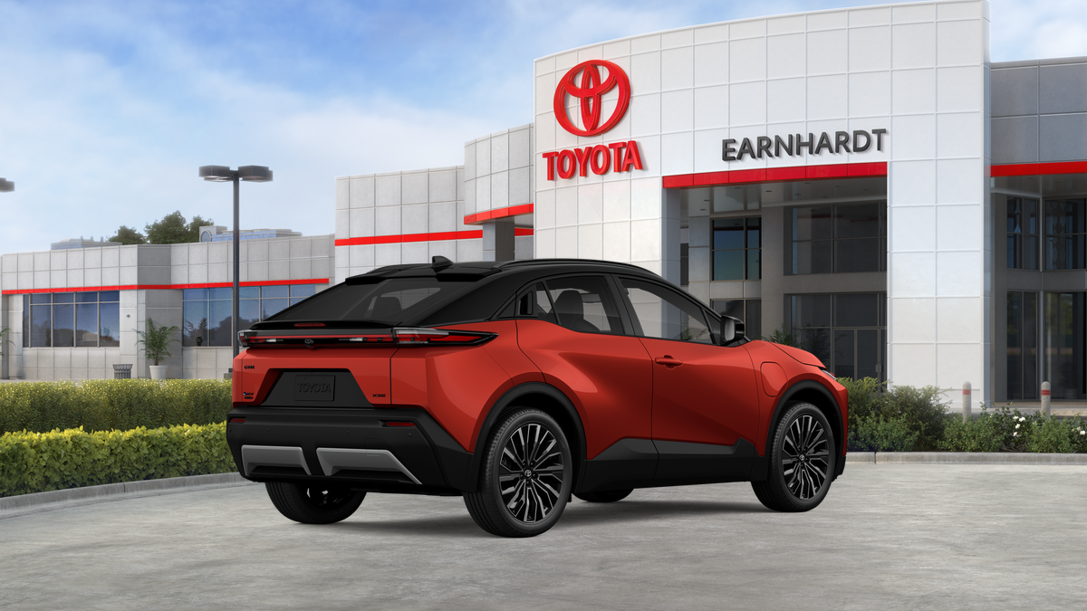 2026 Toyota C-HR XSE