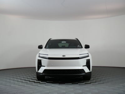 2026 Toyota C-HR SE