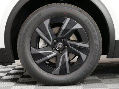 2026 Toyota C-HR SE