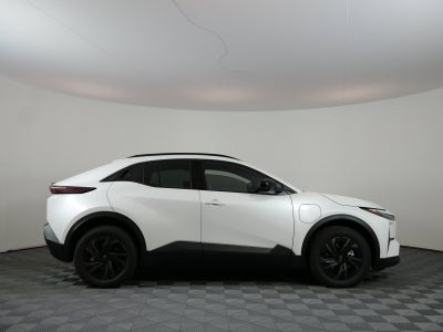2026 Toyota C-HR SE