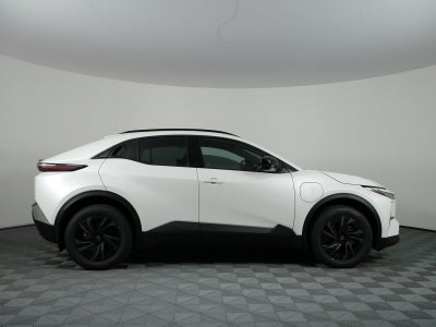2026 Toyota C-HR SE