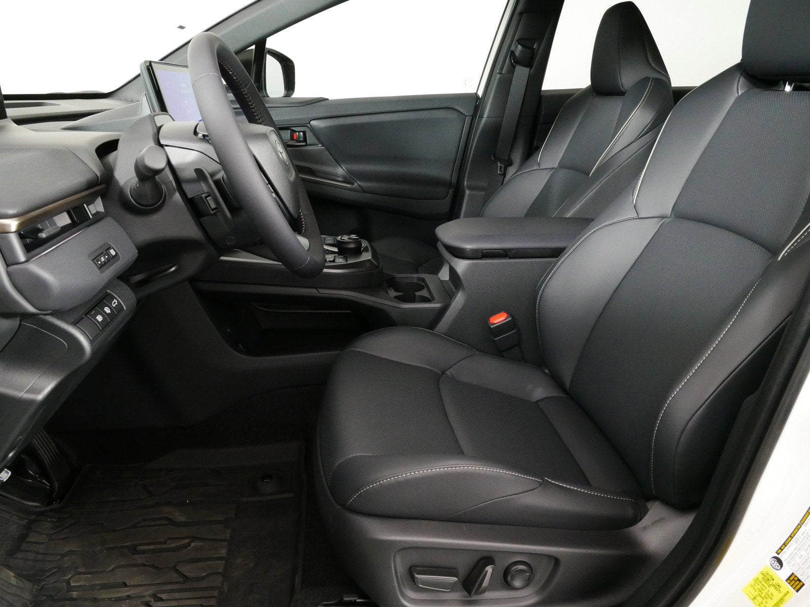 2026 Toyota bZ Woodland AWD (Natl)