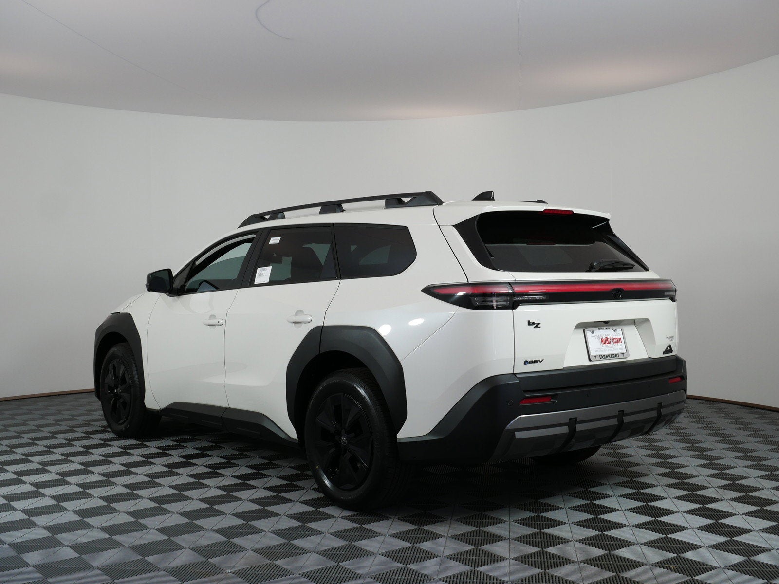 2026 Toyota bZ Woodland AWD (Natl)